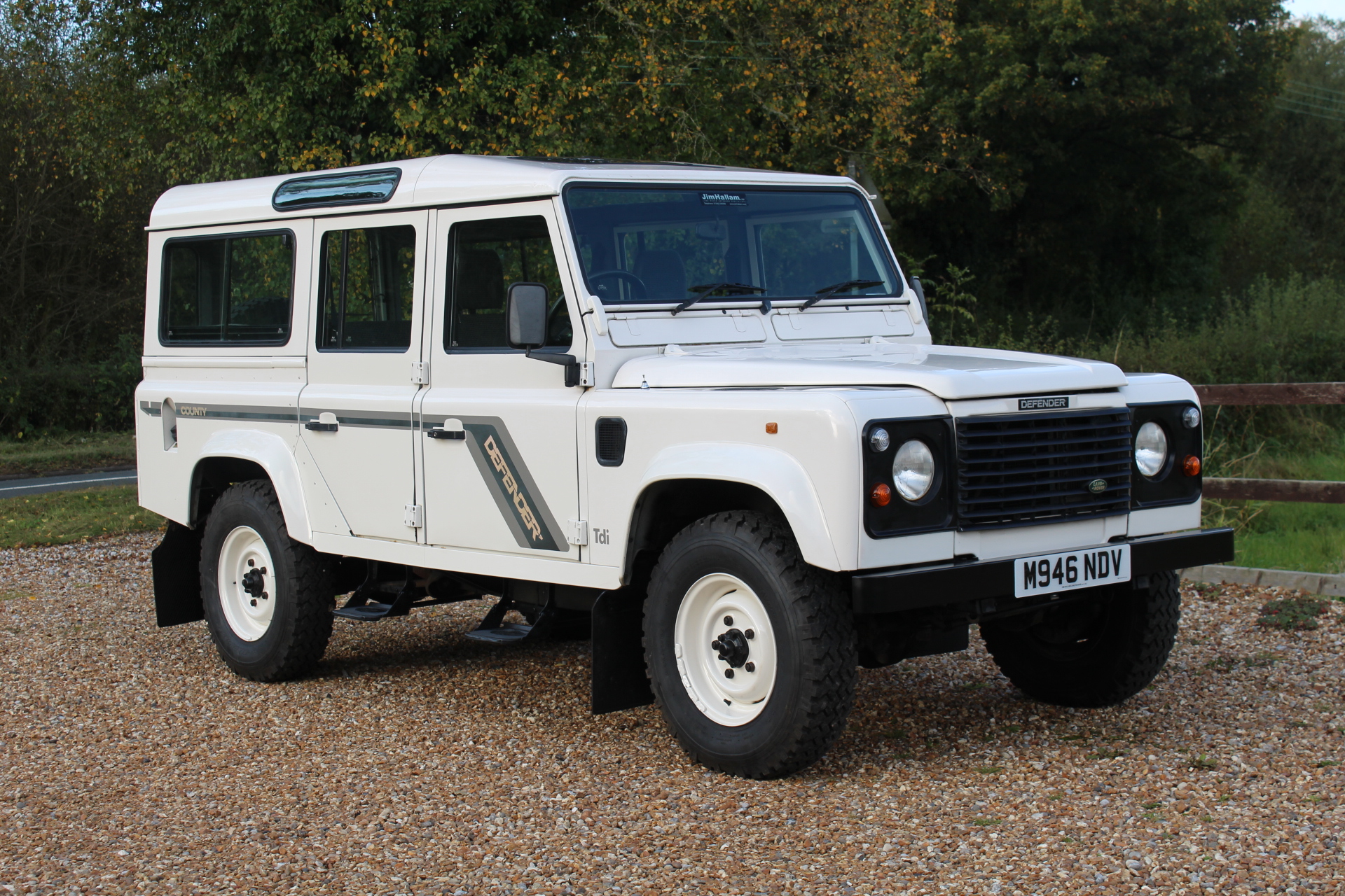 1994 M DEFENDER 110 300 TDI COUNTY STATION WAGON ALPINE WHITE