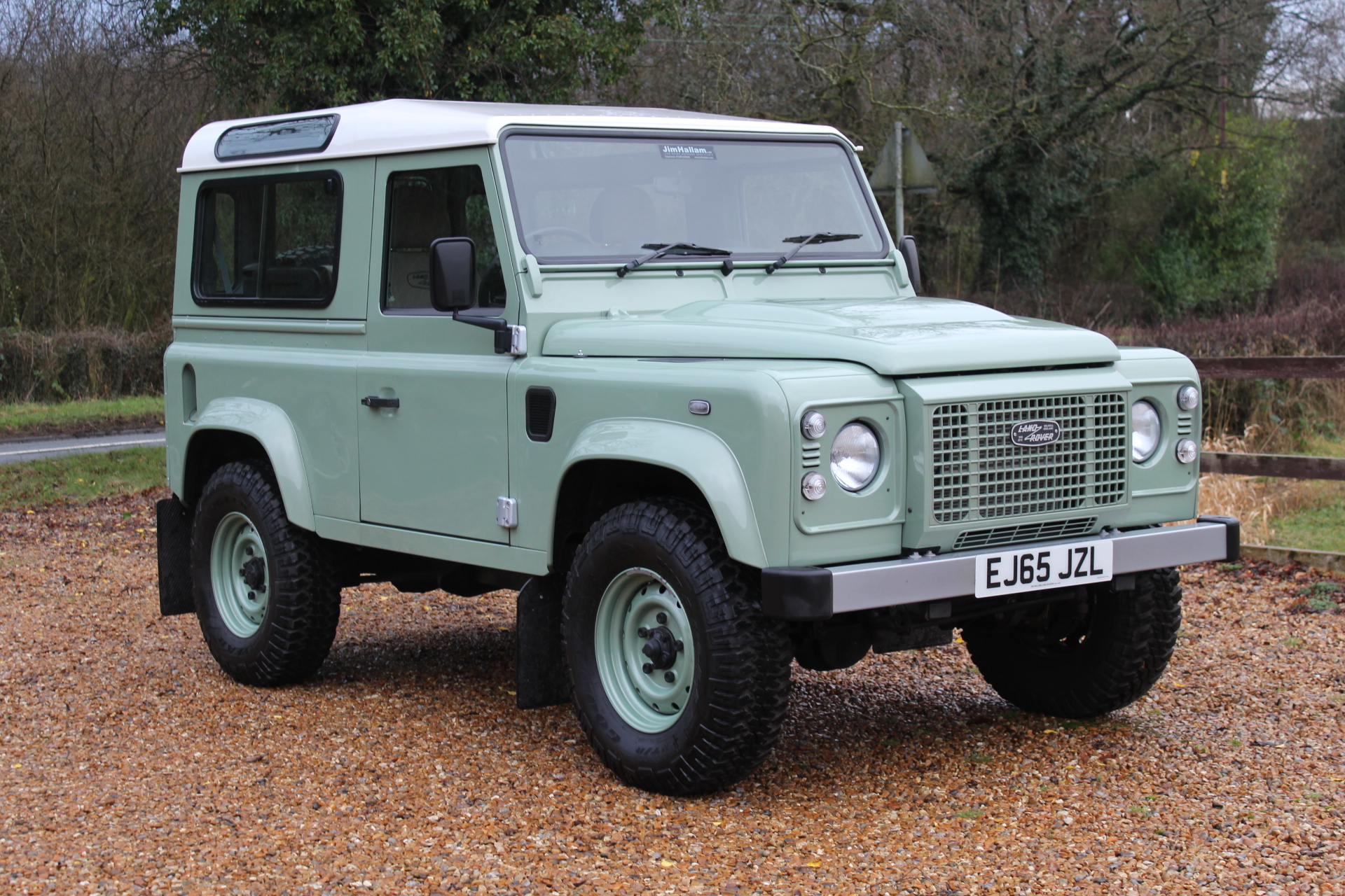 2015 65 DEFENDER 90 TDCI HERITAGE STATION WAGON GRASMERE GREEN