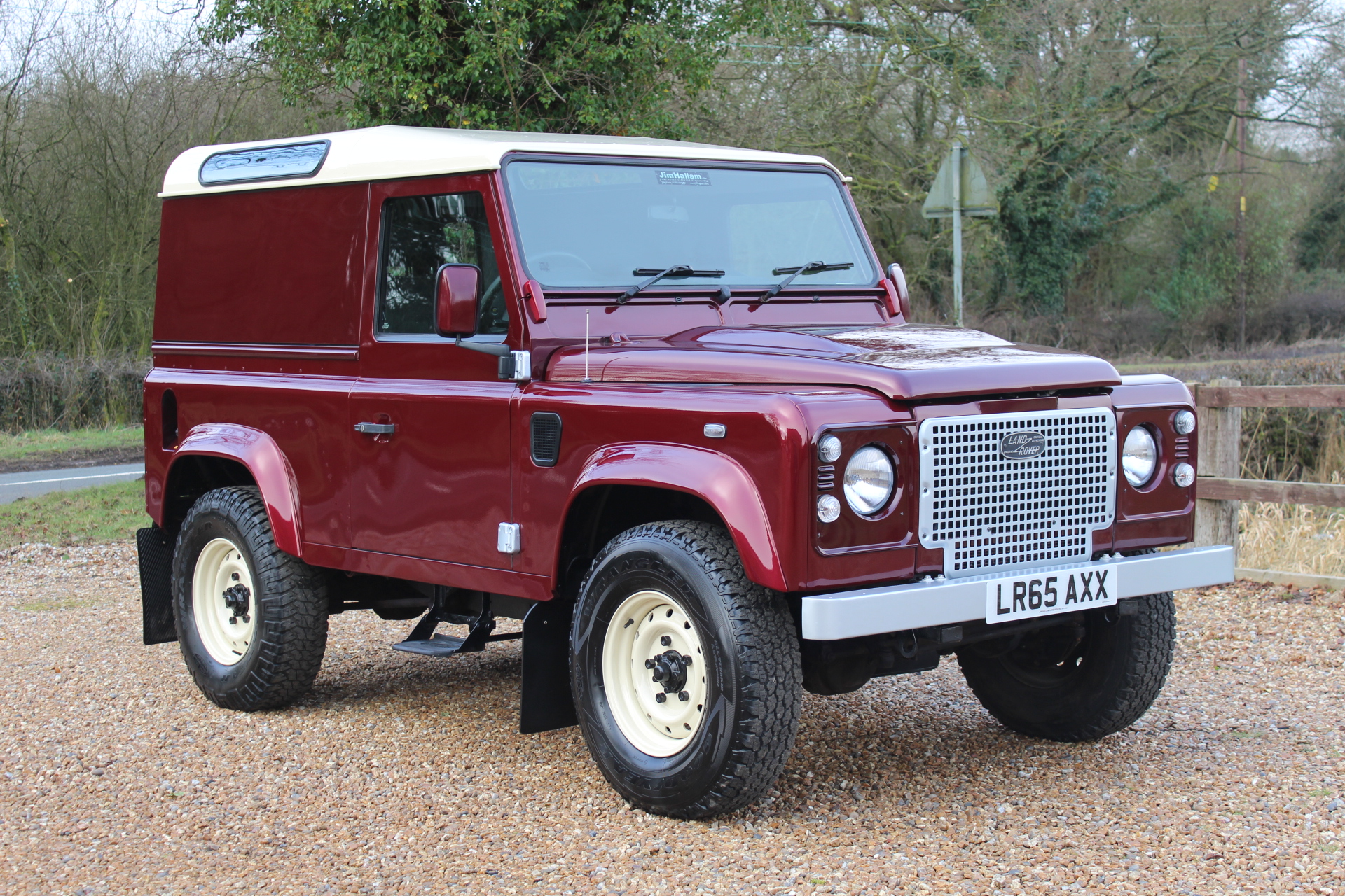 2015 65 DEFENDER 90 TDCI COUNTY HARD TOP MONTALCINO RED