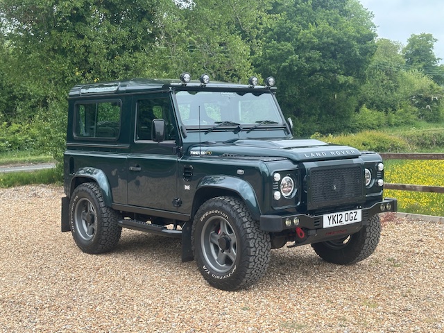 2012 12 DEFENDER 90 TDCI XS TWISTED STATION WAGON AINTREE GREEN