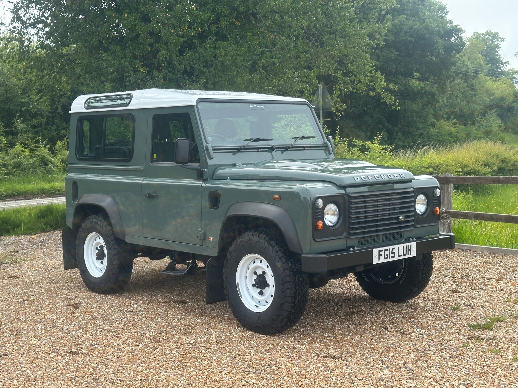 2015 15 DEFENDER 90 TDCI STATION WAGON KESWICK GREEN