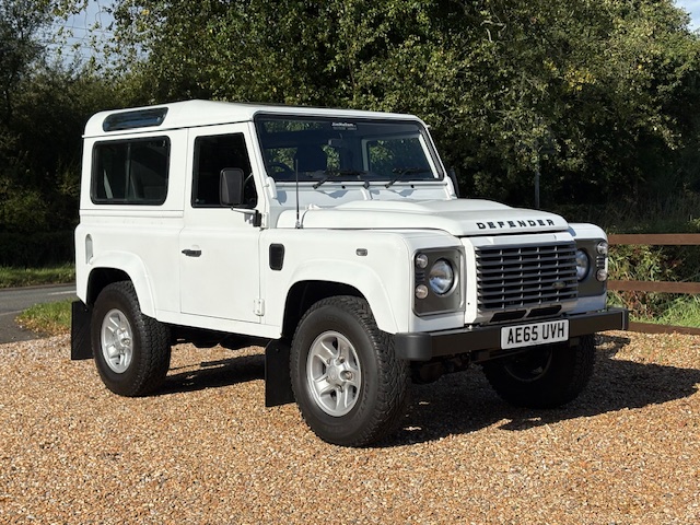 2015 65 DEFENDER 90 TDCI AUTOMATIC COUNTY STATION WAGON FUJI WHITE