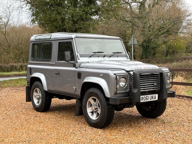 2011 61 DEFENDER 90 TDCI XS STATION WAGON ORKNEY GREY