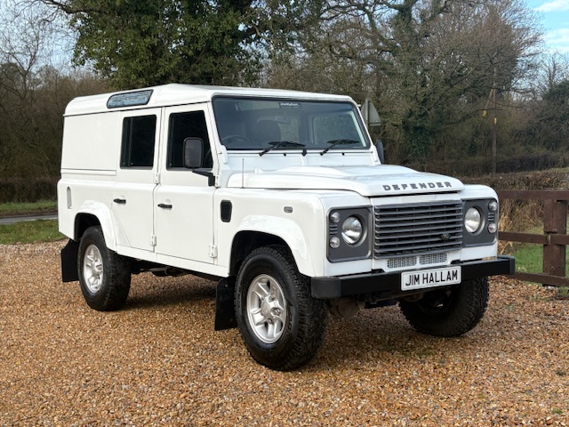 2015 15 DEFENDER 110 TDCI UTILITY WAGON CHAWTON WHITE