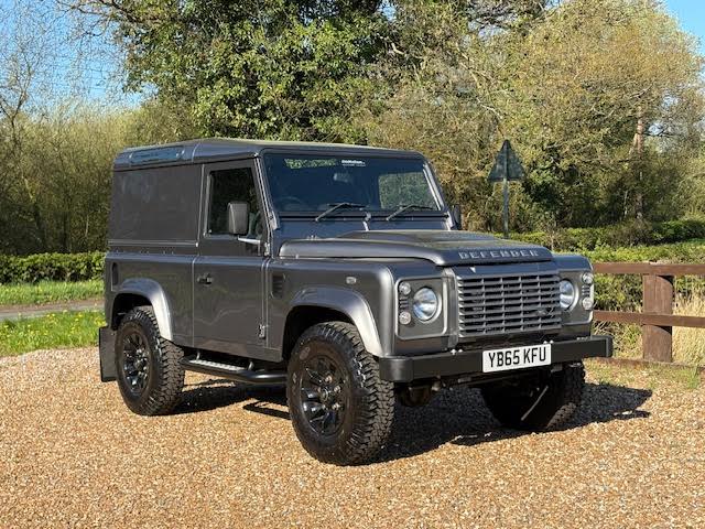2015 65 DEFENDER 90 TDCI XS HARD TOP CORRIS GREY